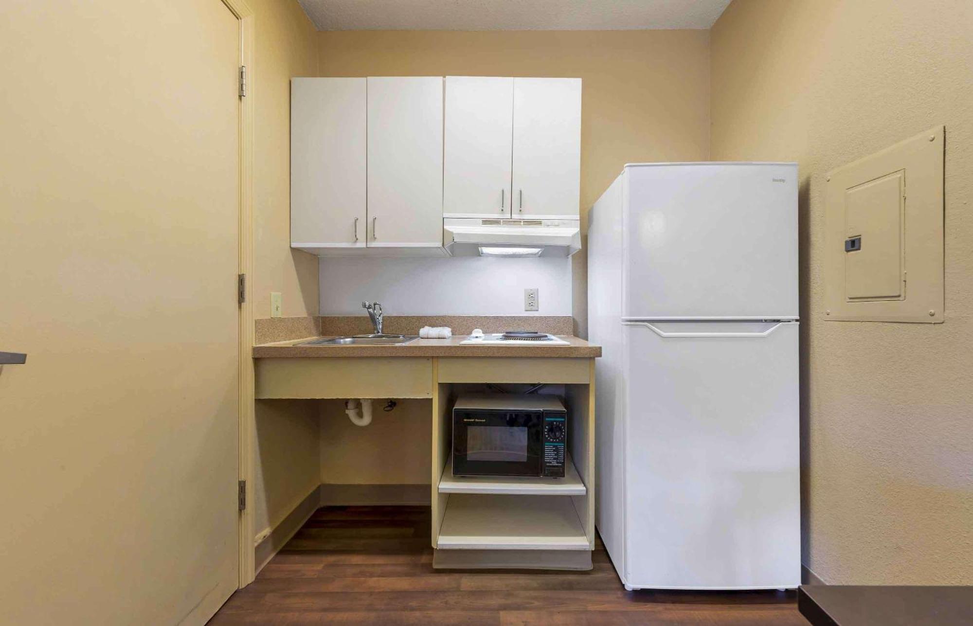 Extended Stay America Select Suites - Jacksonville Salisbury Rd Southpoint מראה חיצוני תמונה