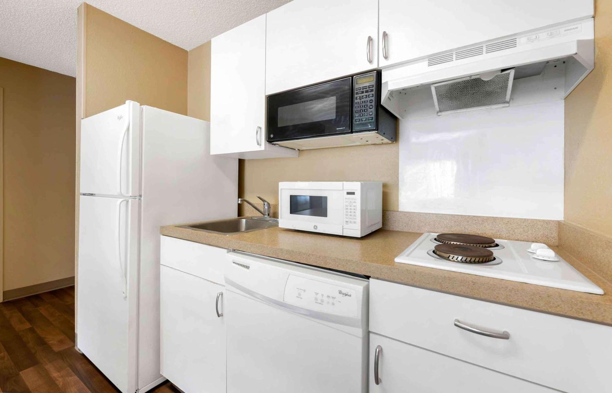 Extended Stay America Select Suites - Jacksonville Salisbury Rd Southpoint מראה חיצוני תמונה
