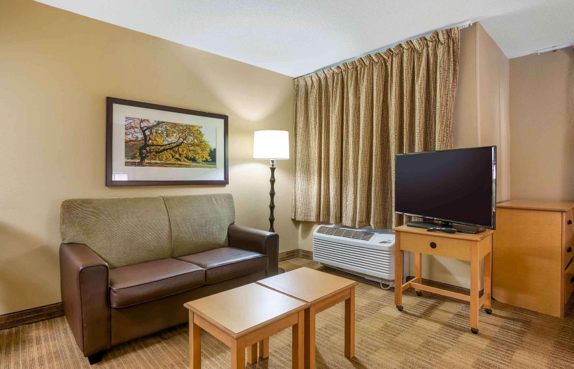 Extended Stay America Select Suites - Jacksonville Salisbury Rd Southpoint מראה חיצוני תמונה