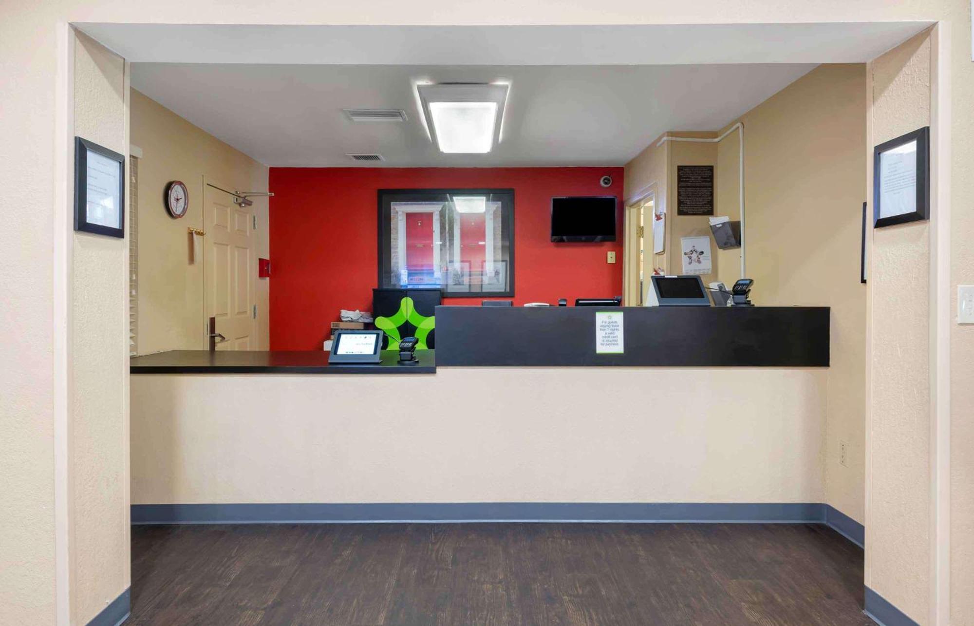 Extended Stay America Select Suites - Jacksonville Salisbury Rd Southpoint מראה חיצוני תמונה